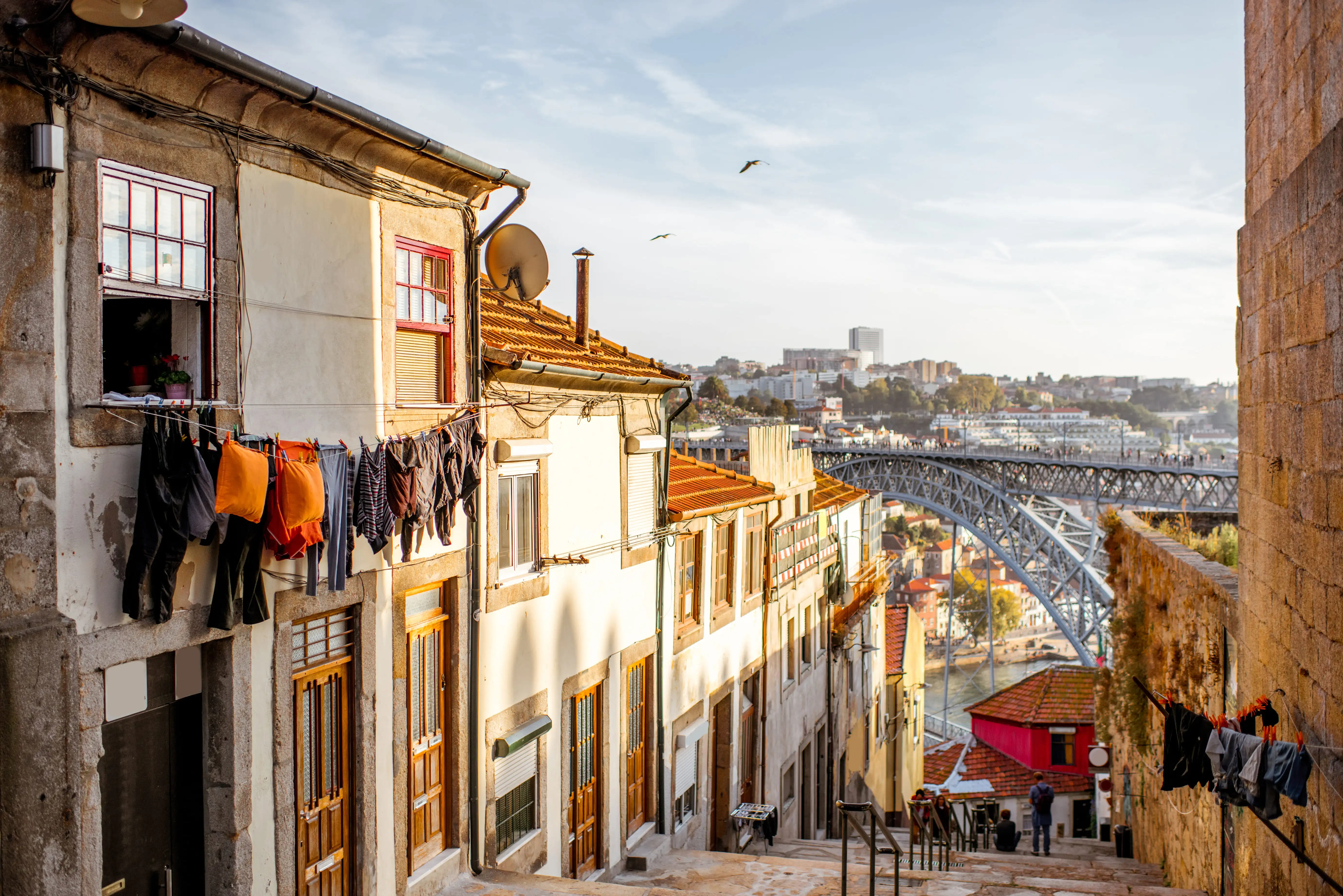 vista de casas no porto em portugal
