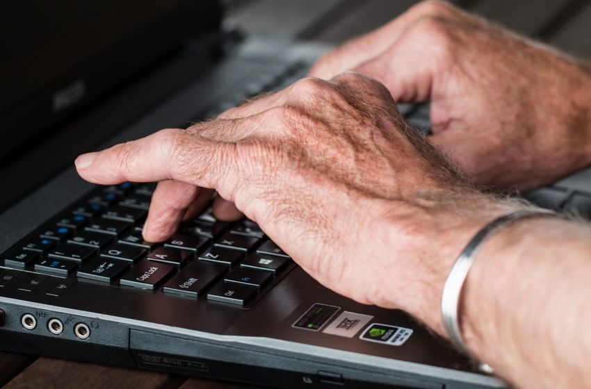 How Ageism Impacts Workplace Culture
