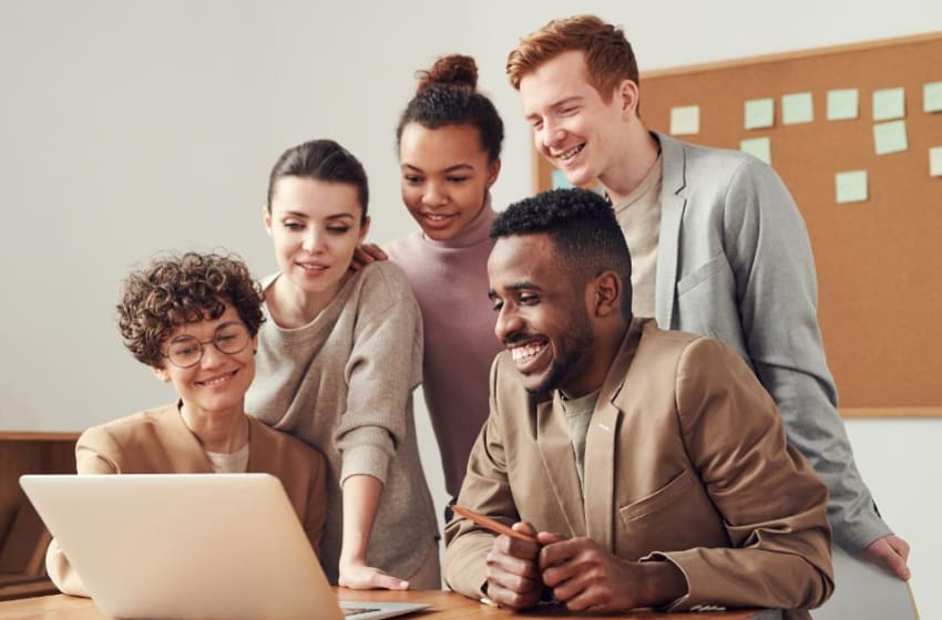 How Self-Organizing Teams Are The Key To The Reopening
