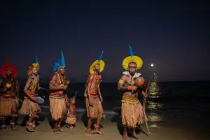 Lua Cheia – Ritual indígena a beira mar todos os meses no La Torre