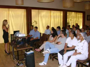 Vice-presidente do Grupo Caproni faz palestra no La Torre Resort