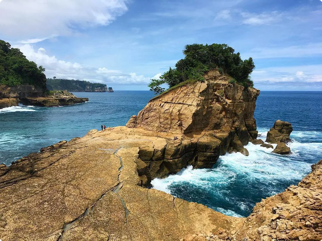 Tempat Wisata Di Jawa Timur Yang Jarang Di Kunjungi Wisatawan