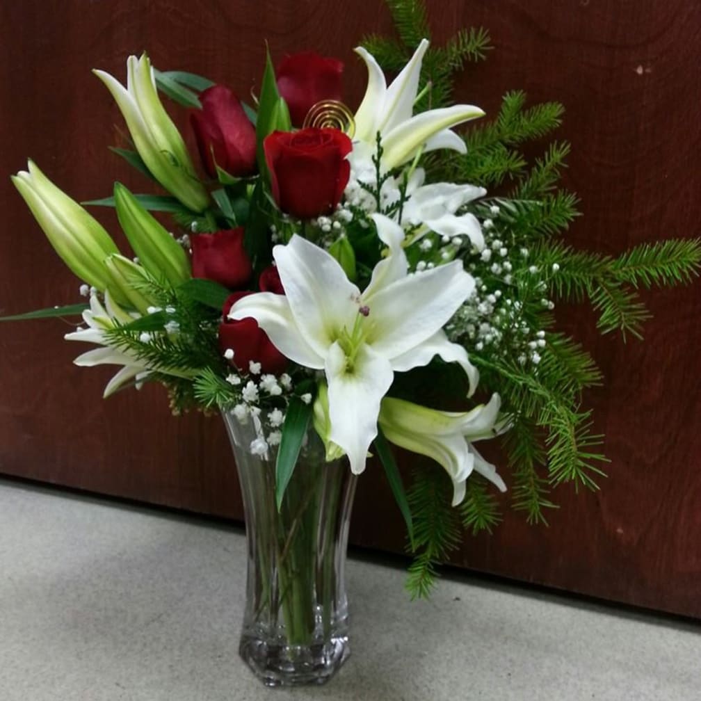 Fort Knox Florist Flower Delivery by Petals and Blooms Fort Knox, KY