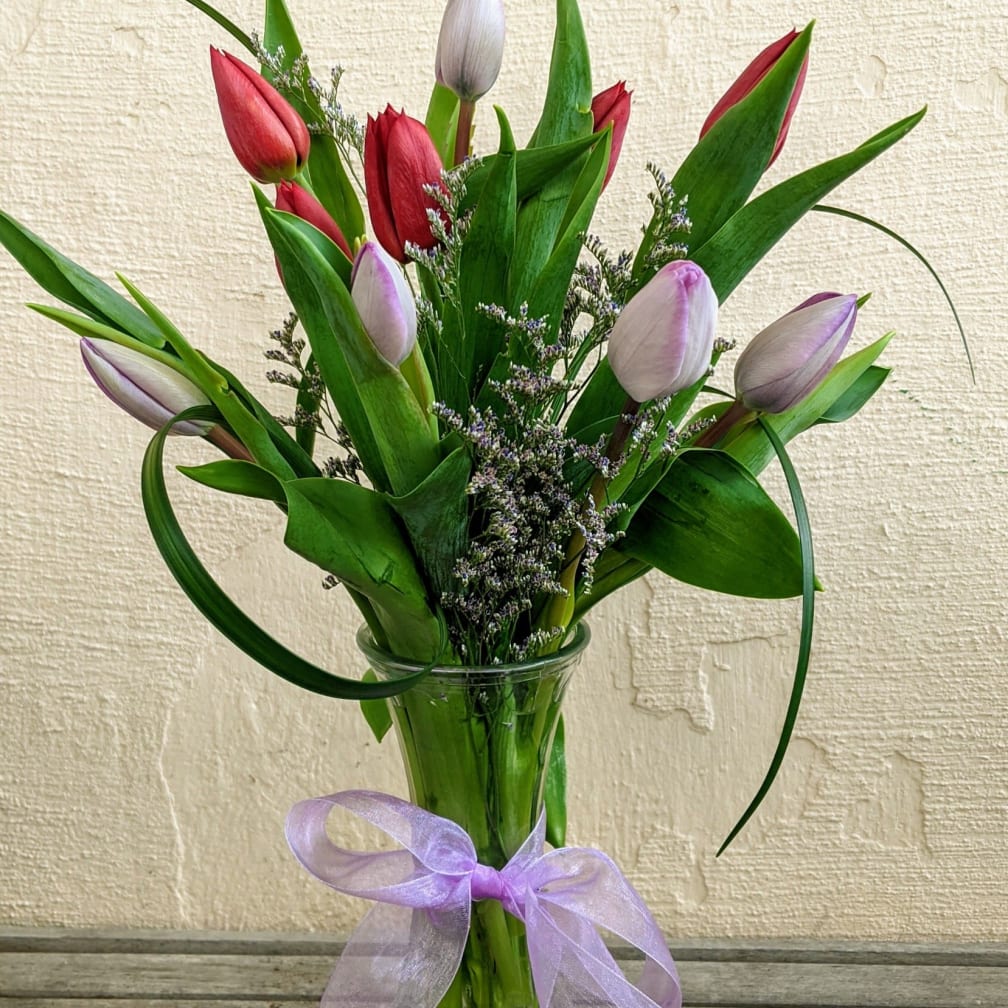 Lafayette Hill Florist | Flower Delivery by Brambles Florist