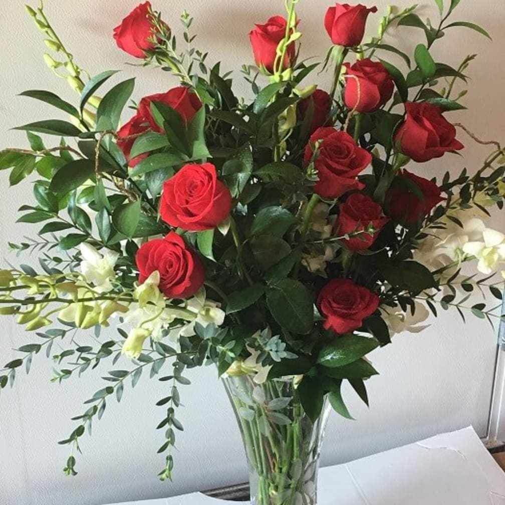 Columbus Florist Flower Delivery by Donya's Florals