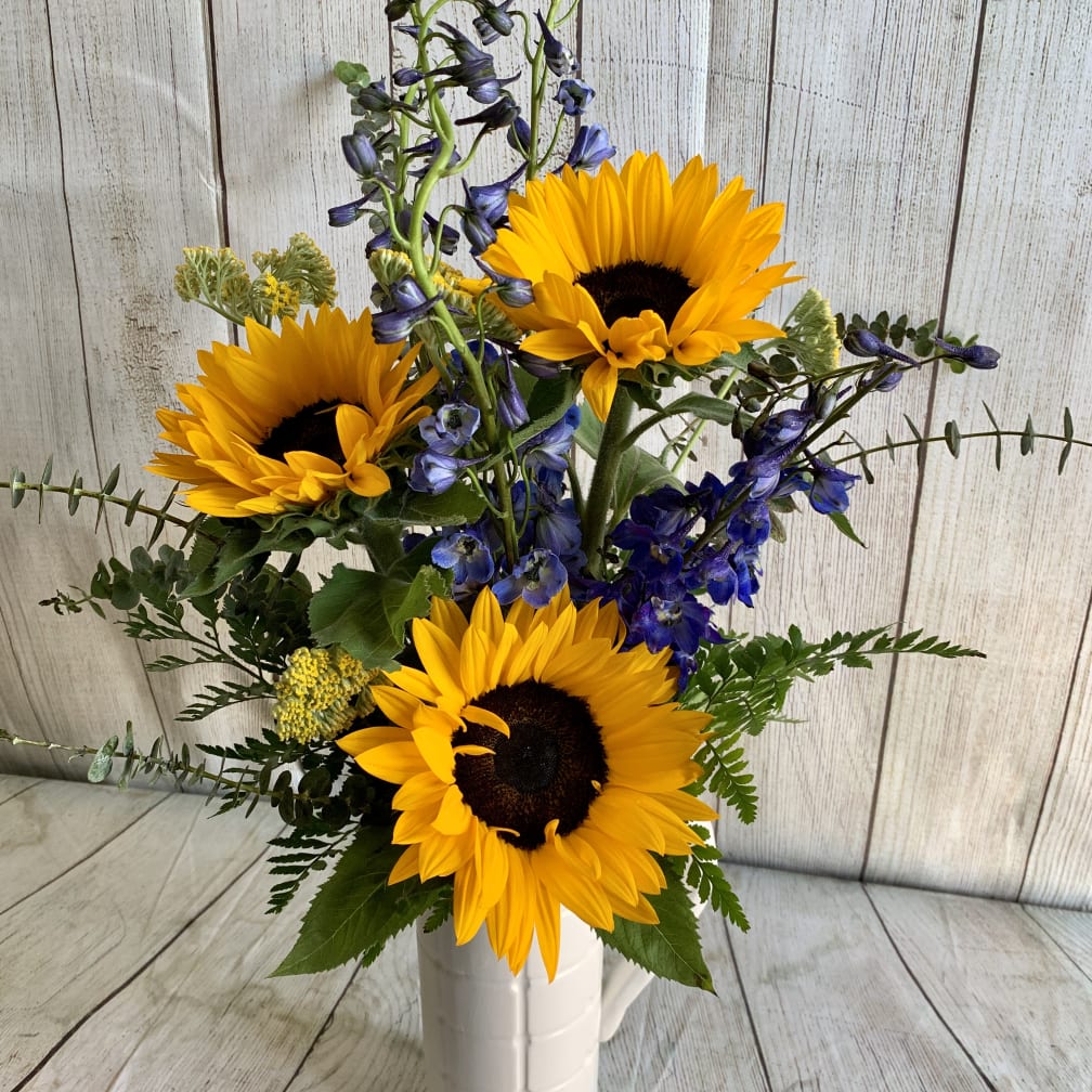 Lafayette Florist Flower Delivery by Flowers & More by Dean