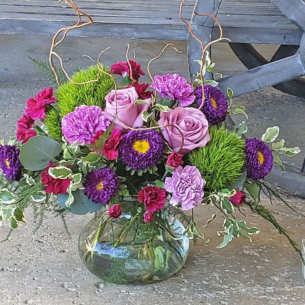 Elk Grove Florist Flower Delivery by Laguna Flowers