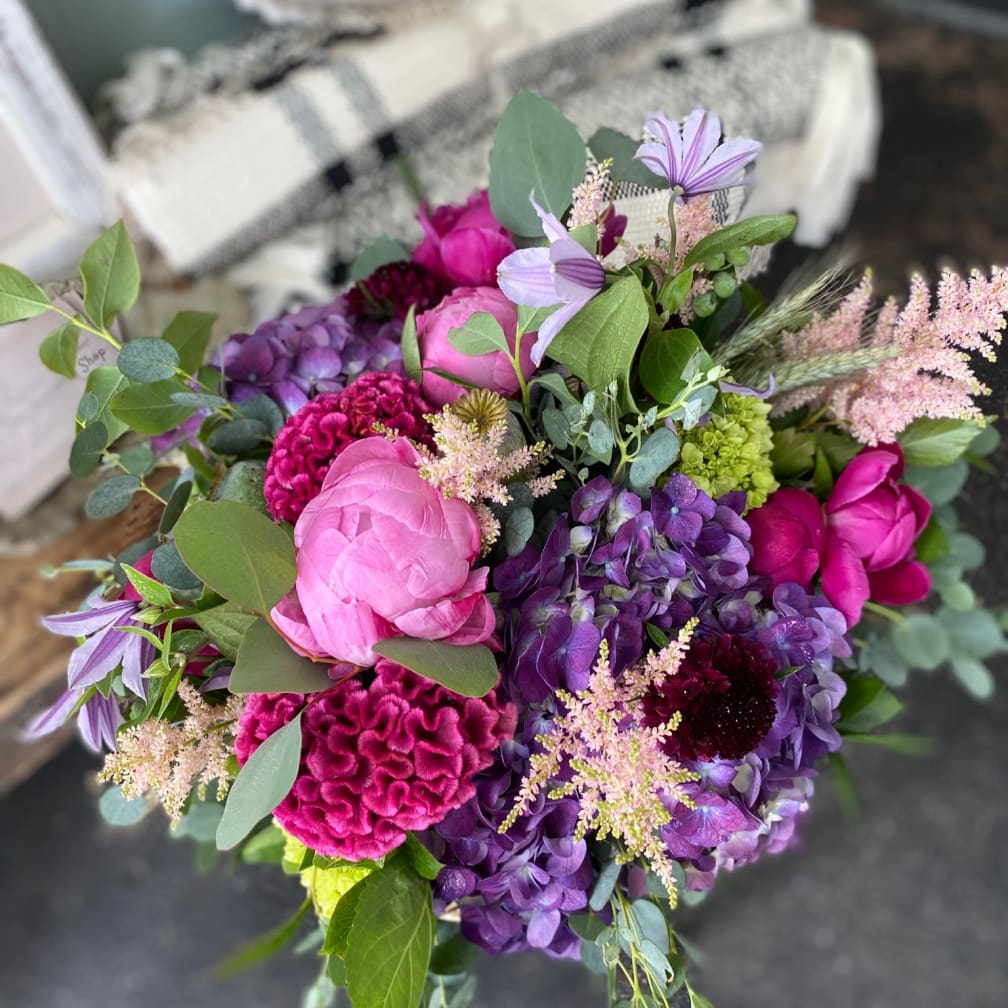 Wakefield Florist Flower Delivery By The Sweetbay Shop