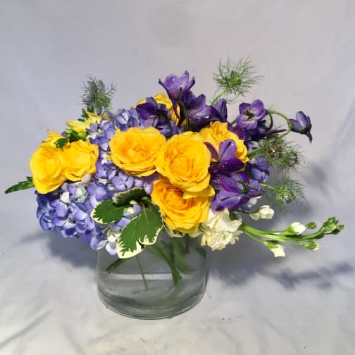 Milwaukee Florist Flower Delivery by May Flowers Milwaukee