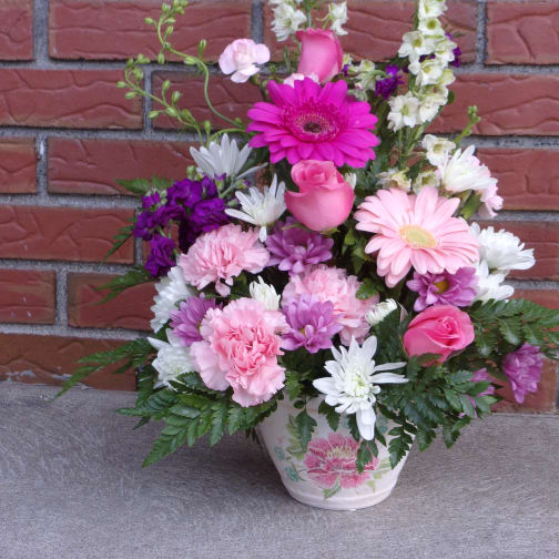 Ludlow Florist | Flower Delivery by Heavenly Inspirations Flower & Gifts