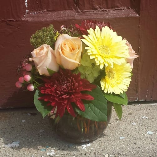 Rockford Florist Flower Delivery by Rockford Flower Shop