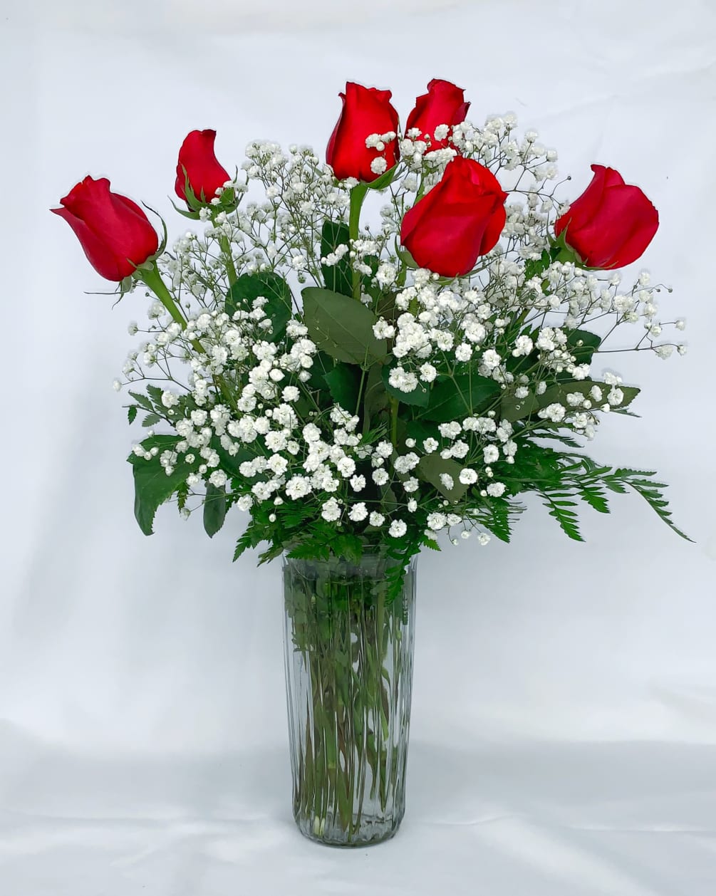 Half Dozen Short Stem Red Roses By Springdale Florist Garden