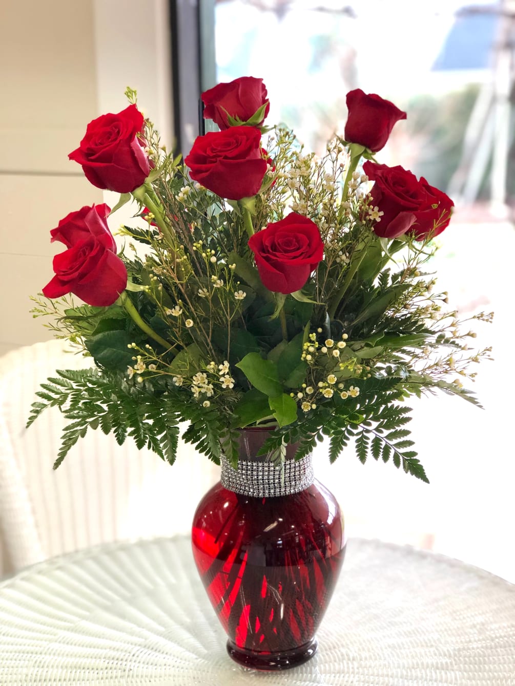 Dozen Roses In A Vase By Barlow S Flower Farm