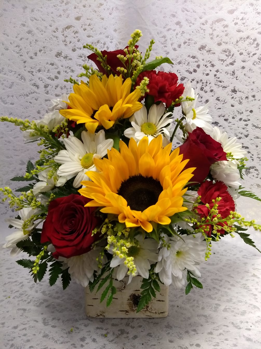 Picture Of Sunflowers And Roses - The Home Garden