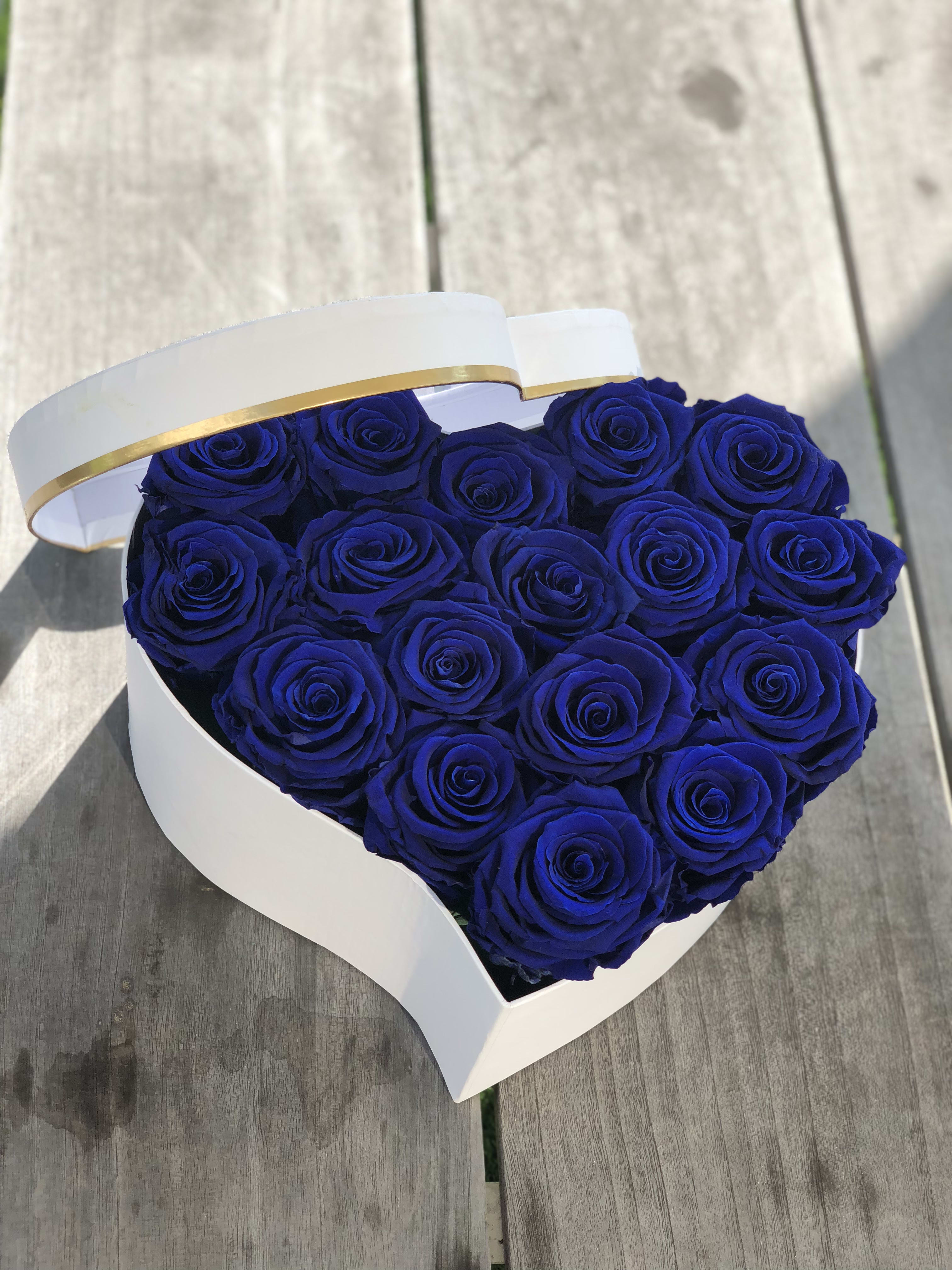 Everlasting Roses Blue Roses in a Heart Box in Torrance, CA Andes