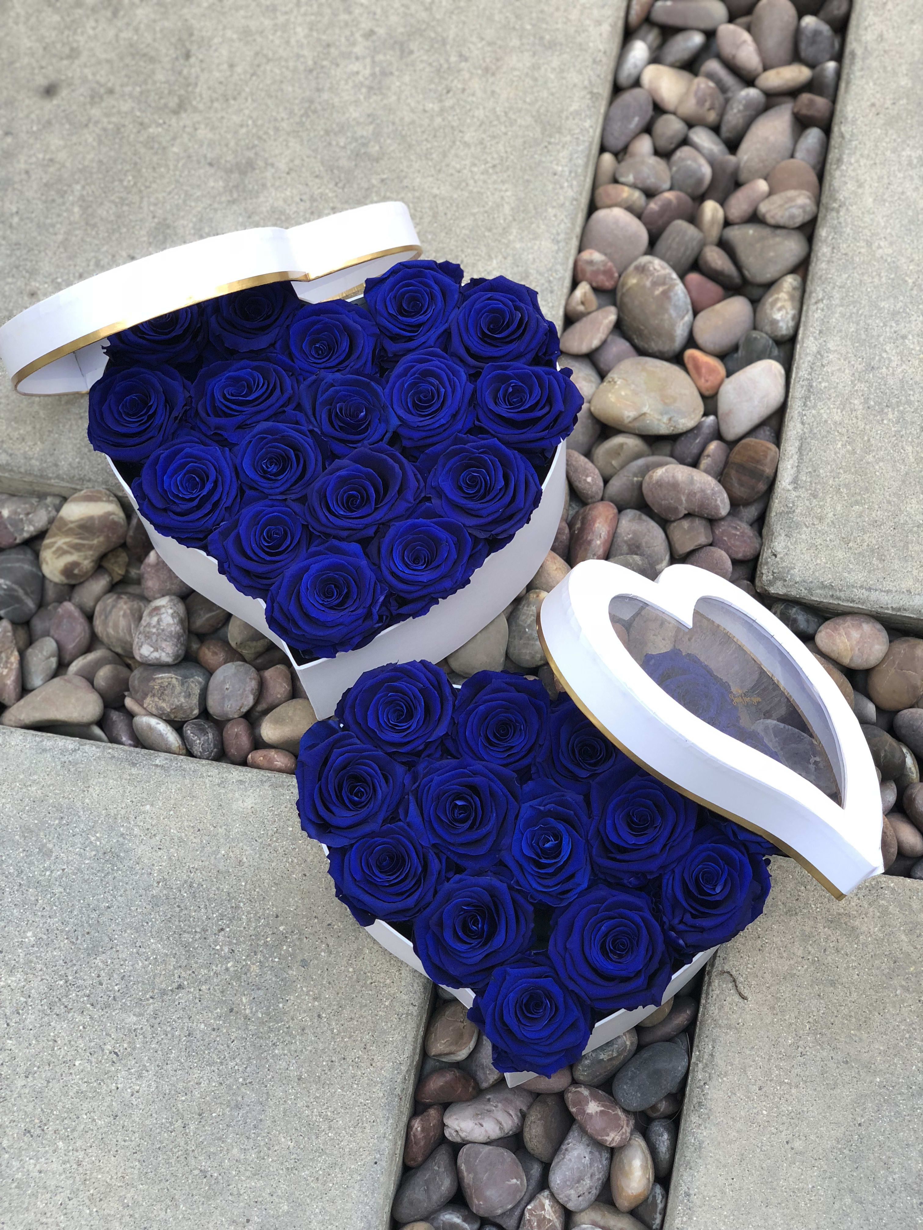 Everlasting Roses Blue Roses in a Heart Box in Torrance, CA Andes