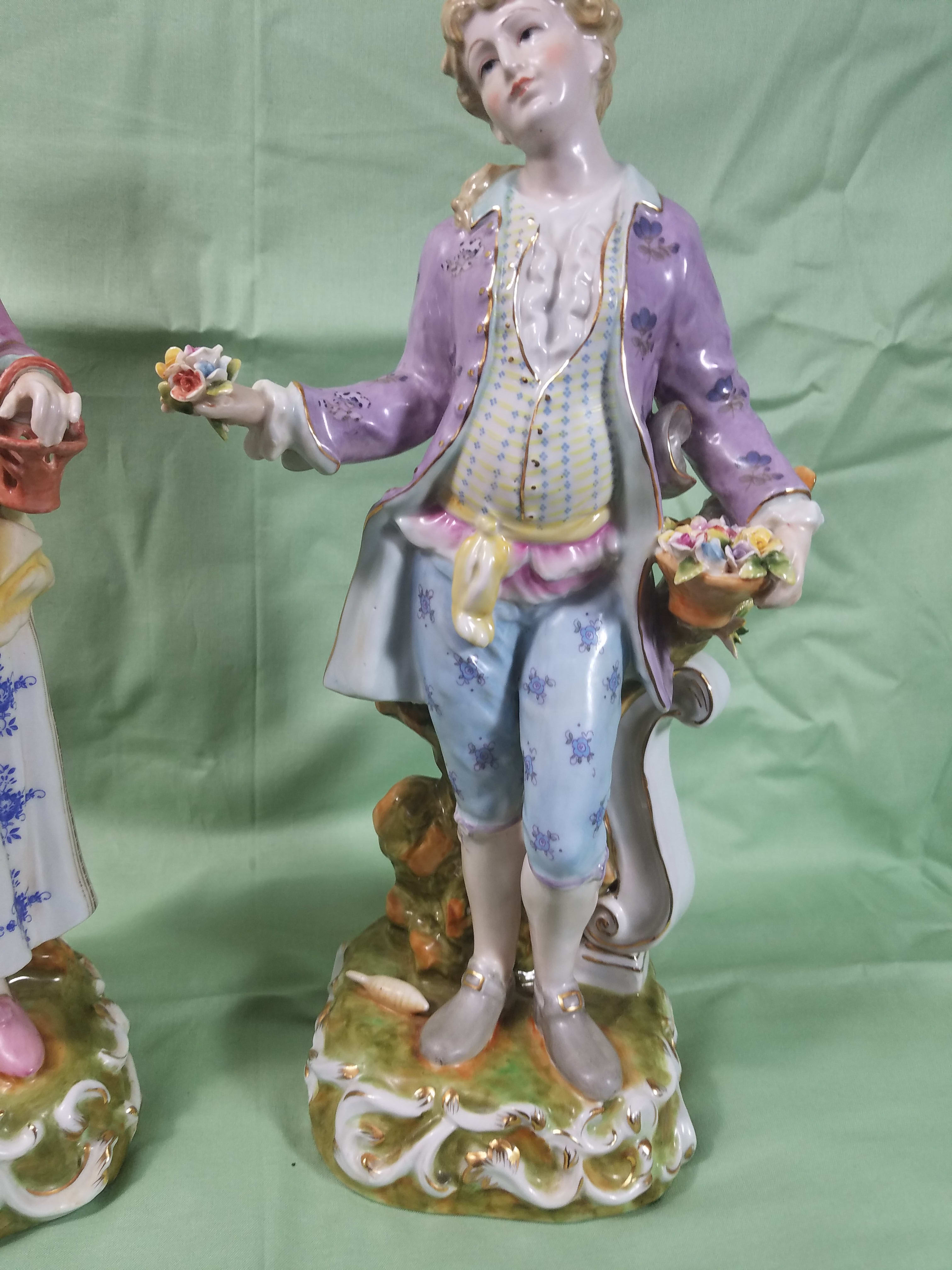 custom porcelain figurines