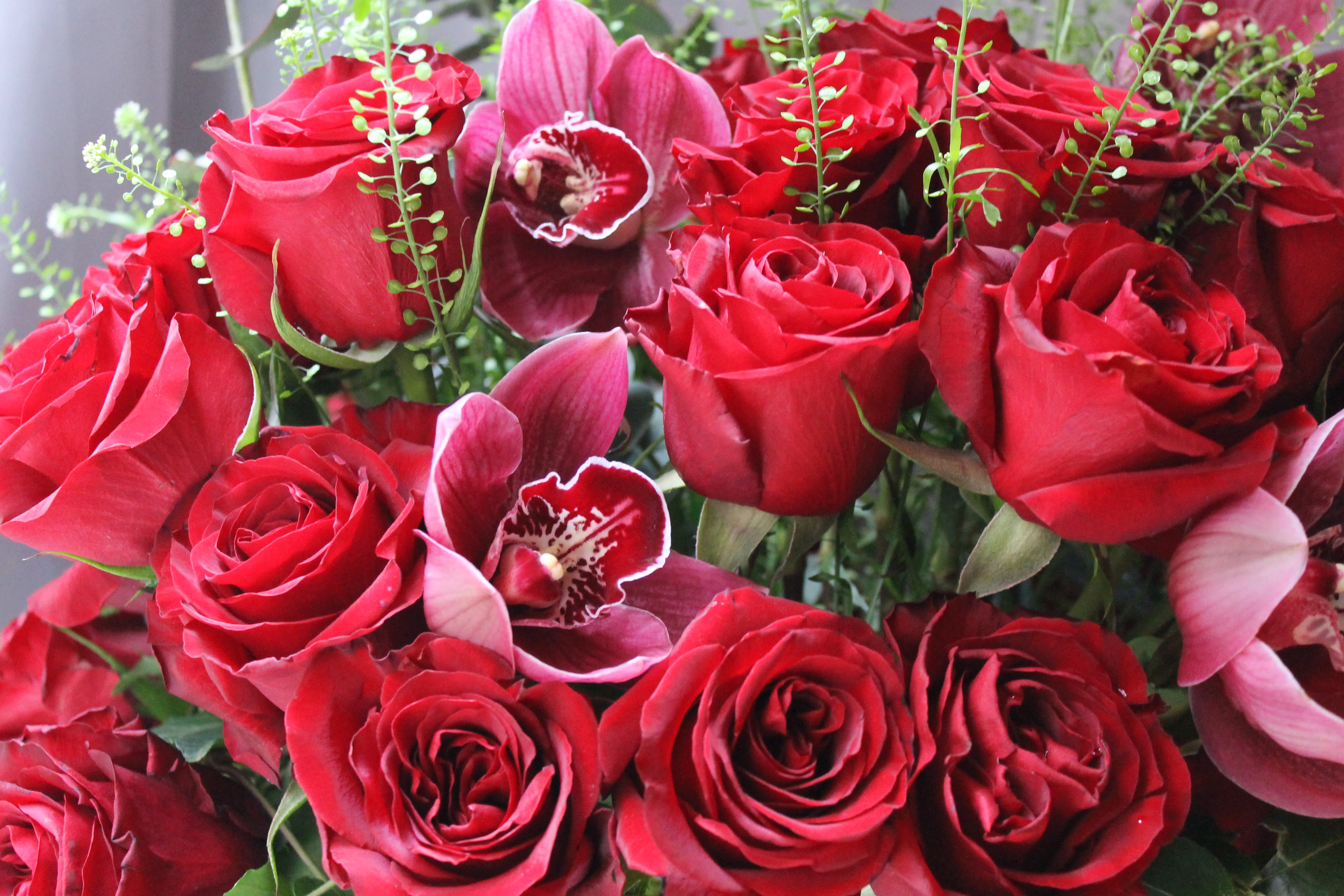 Lovingly Send Flowers Theyll Love Lovingly Send Flowers Theyll Love