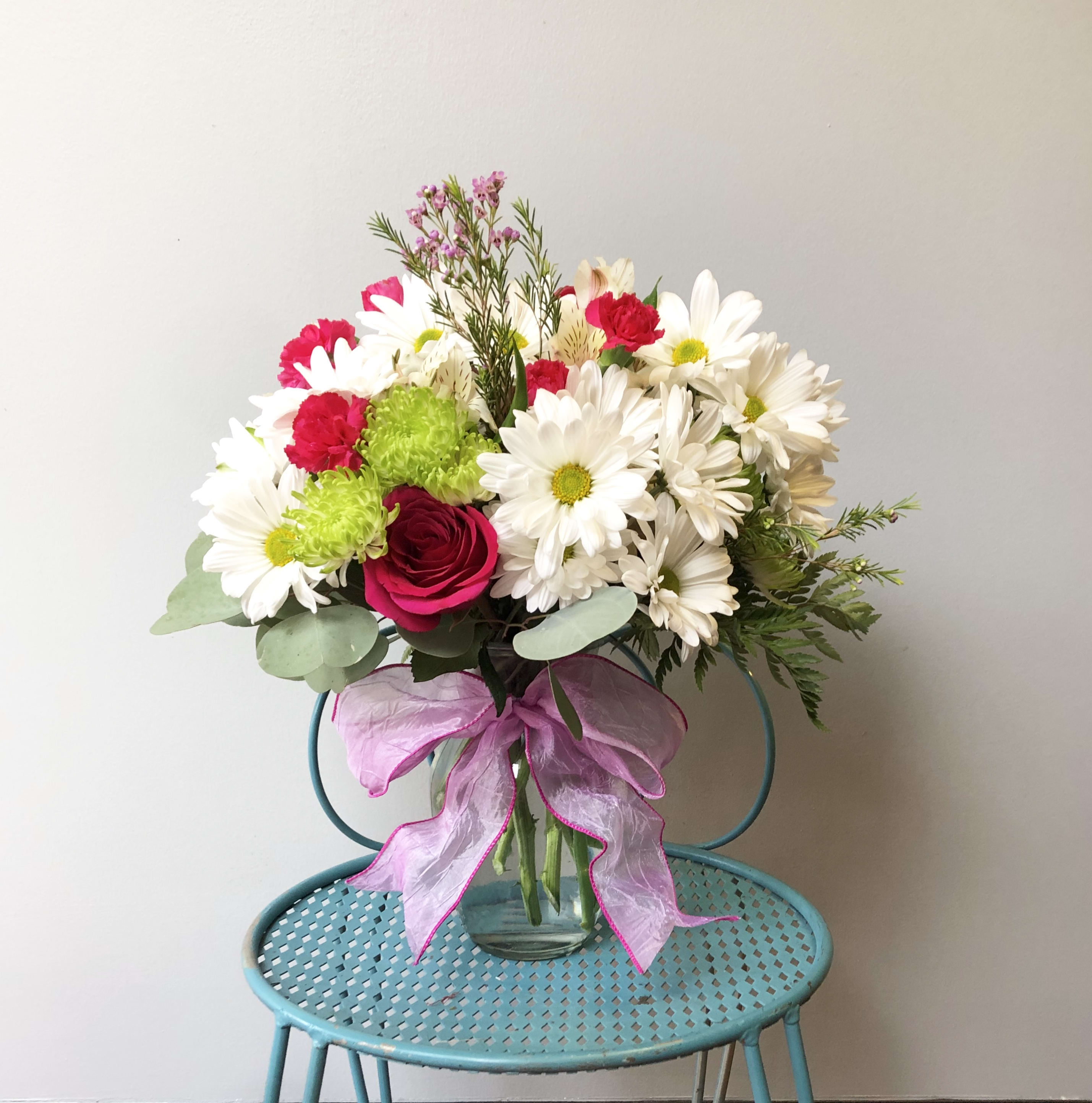 Lovely Daisy Bouquet in Murfreesboro, TN Enchanted Flower Shop