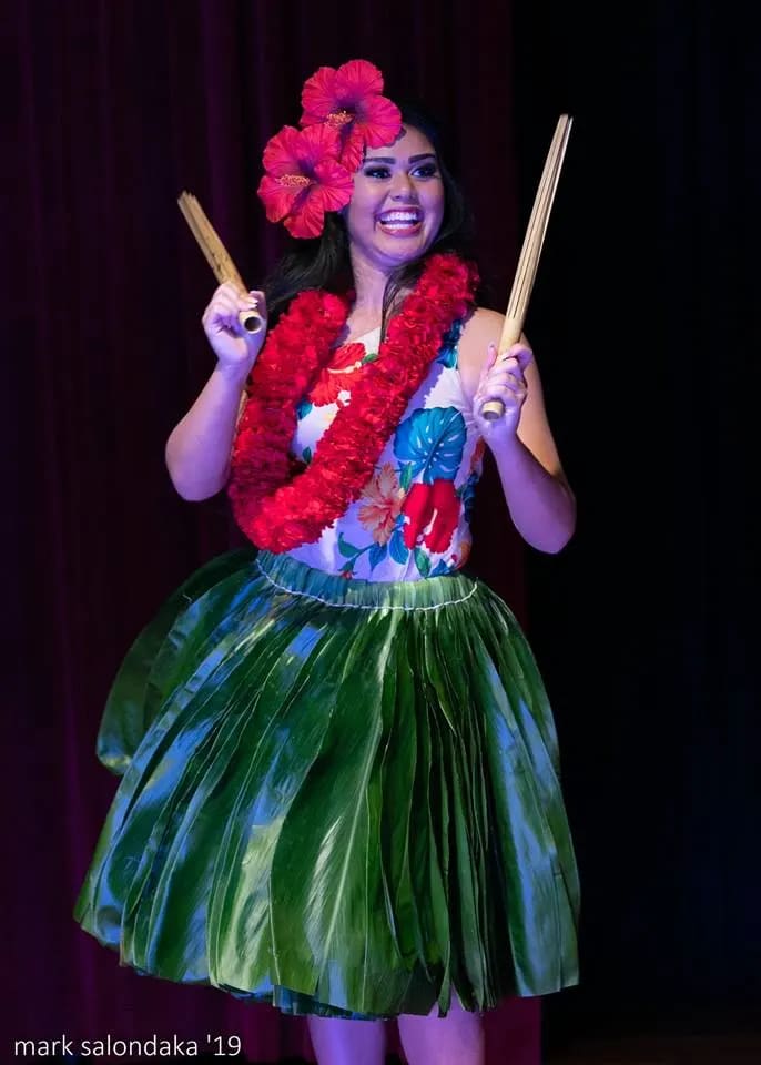 Hawaiian Royal Double Carnation Lei (Advance order required) in