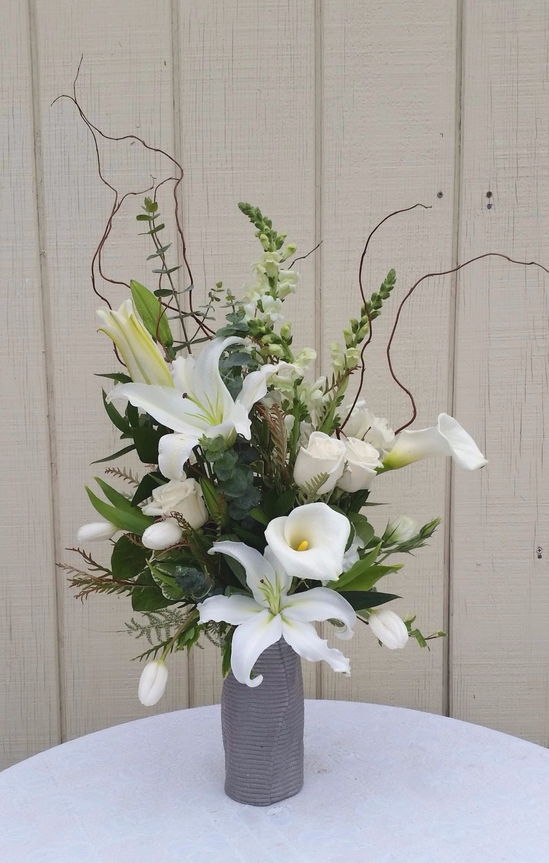 White Elegance in Pasadena, CA The Flowerman, Inc.