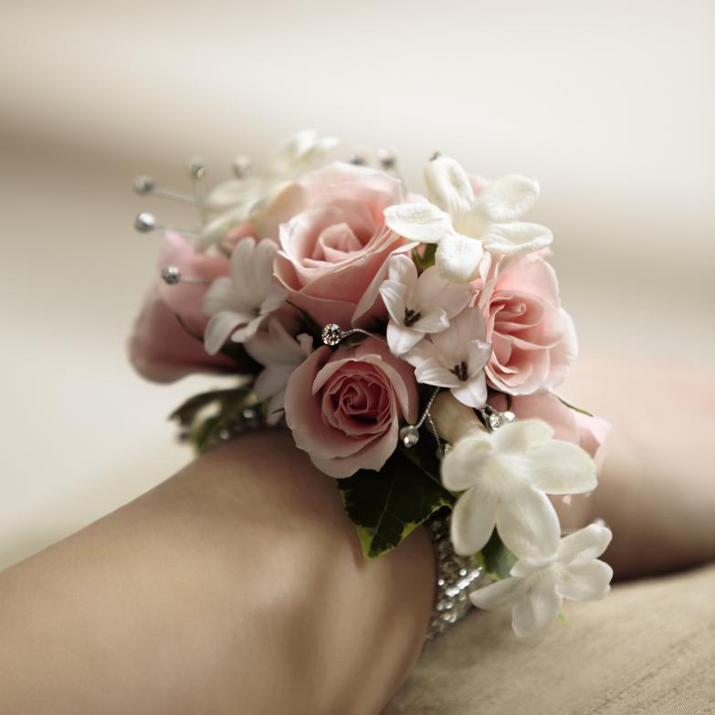 best wrist corsages