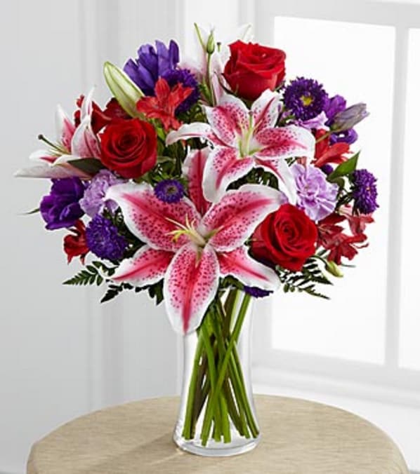 The Stunning Beauty™ Bouquet by FTD® C16-4839- VASE INCLUDED in