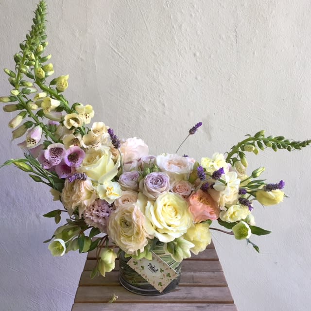 The Charmed, I'm Sure Arrangement. in Los Angeles, CA | The Petal Workshop