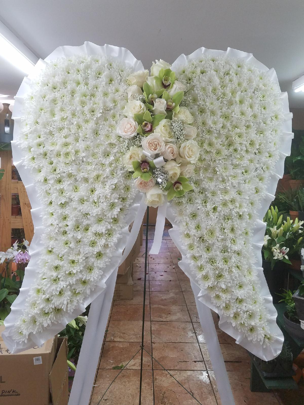 Angel wings in Jersey City, NJ | Bouquets & Baskets