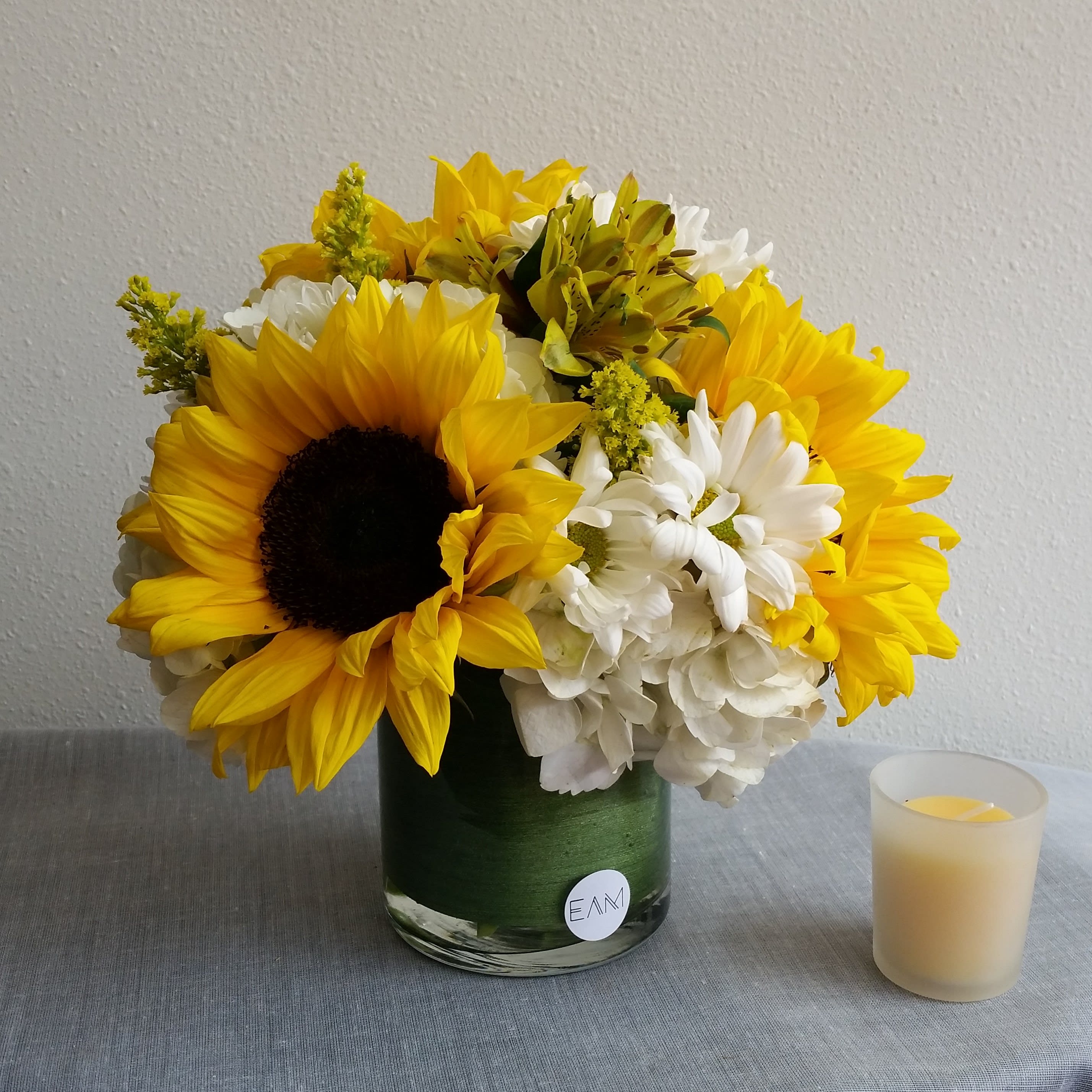 Susie Sunshine Bouquet of Sunflowers and White Daisies in Watertown, WI