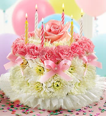 Birthday Flower Cake Pastel In Wooster Oh Green Thumb Floral