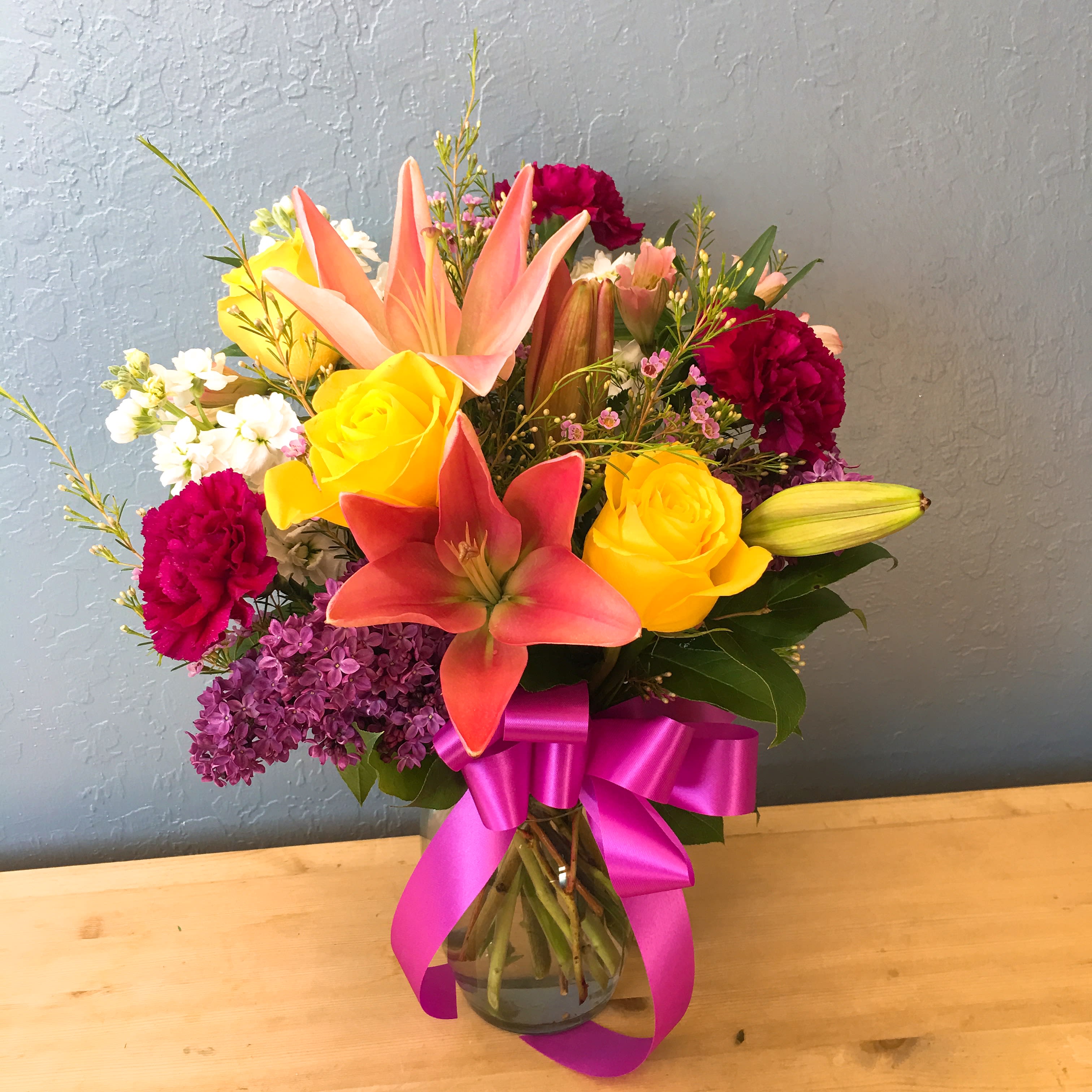 Bright And Colorful Mixed Flower Arrangement In San Jose Ca La Floriya 