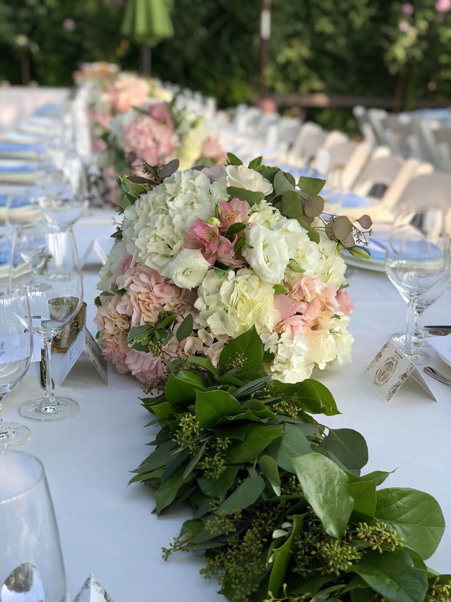 Table Centerpiece Th56 By Bee S Flowers