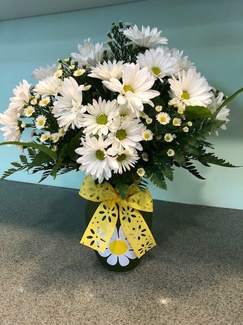 Crazy For Daisies Vase In Cape May Nj Cape Winds Florist