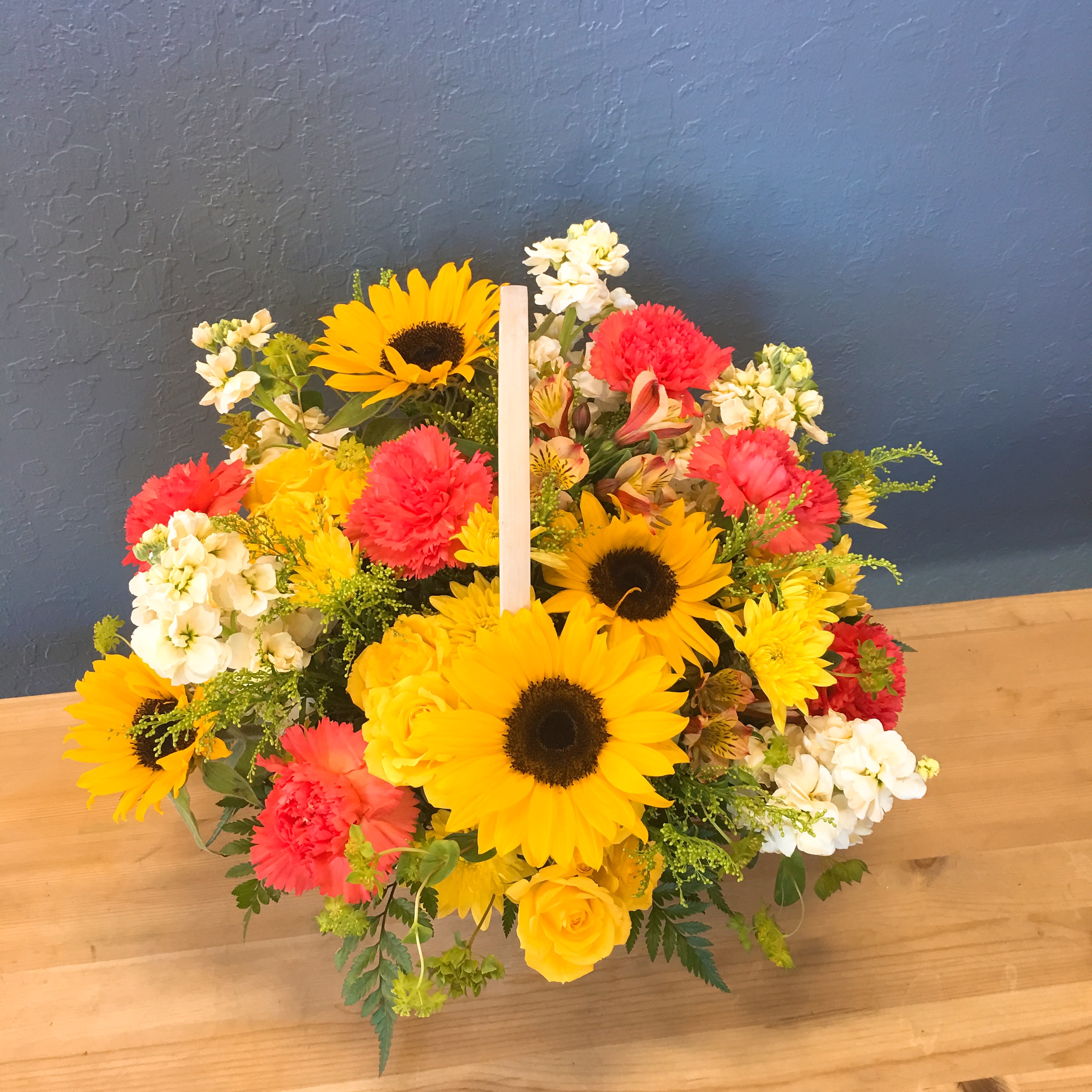 Sunflower Basket Bouquet in San Jose, CA La Floriya