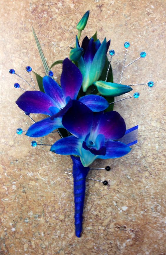 Moonlight Blue Boutonniere In Fullerton Ca Flower Allie