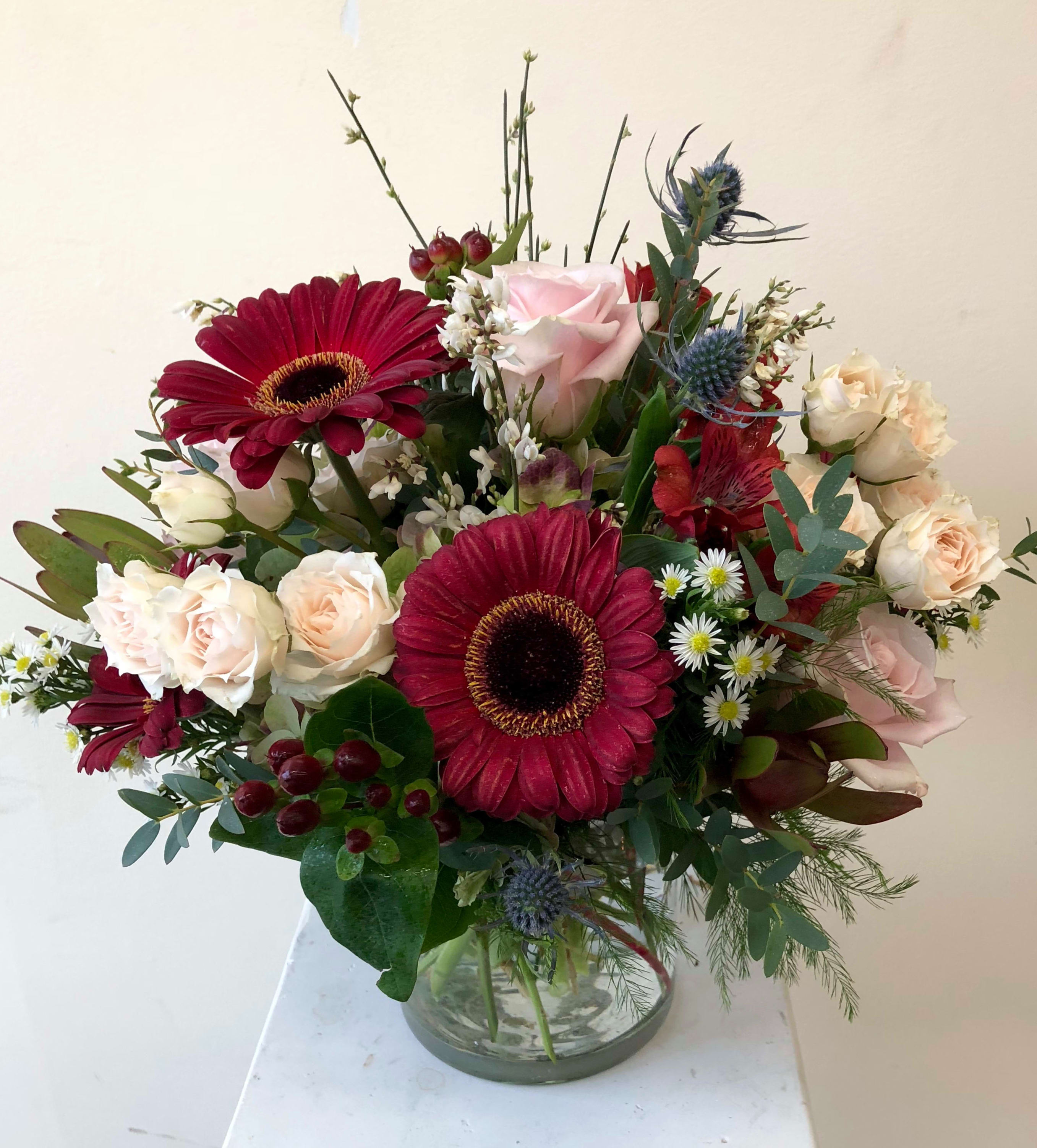 black dahlia flower bouquet
