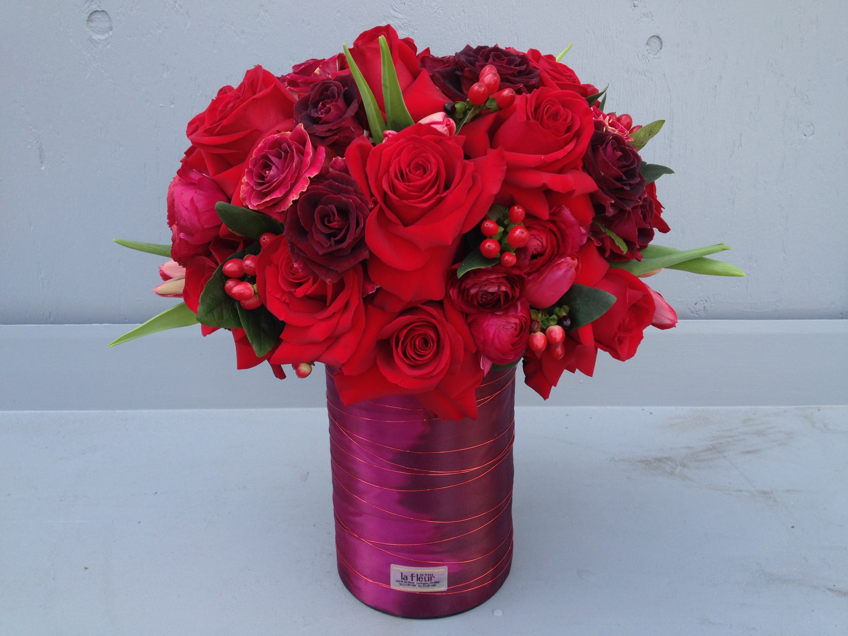 Rose topiary in cylinder vase in Los Angeles, CA | La Fleur by Tracy
