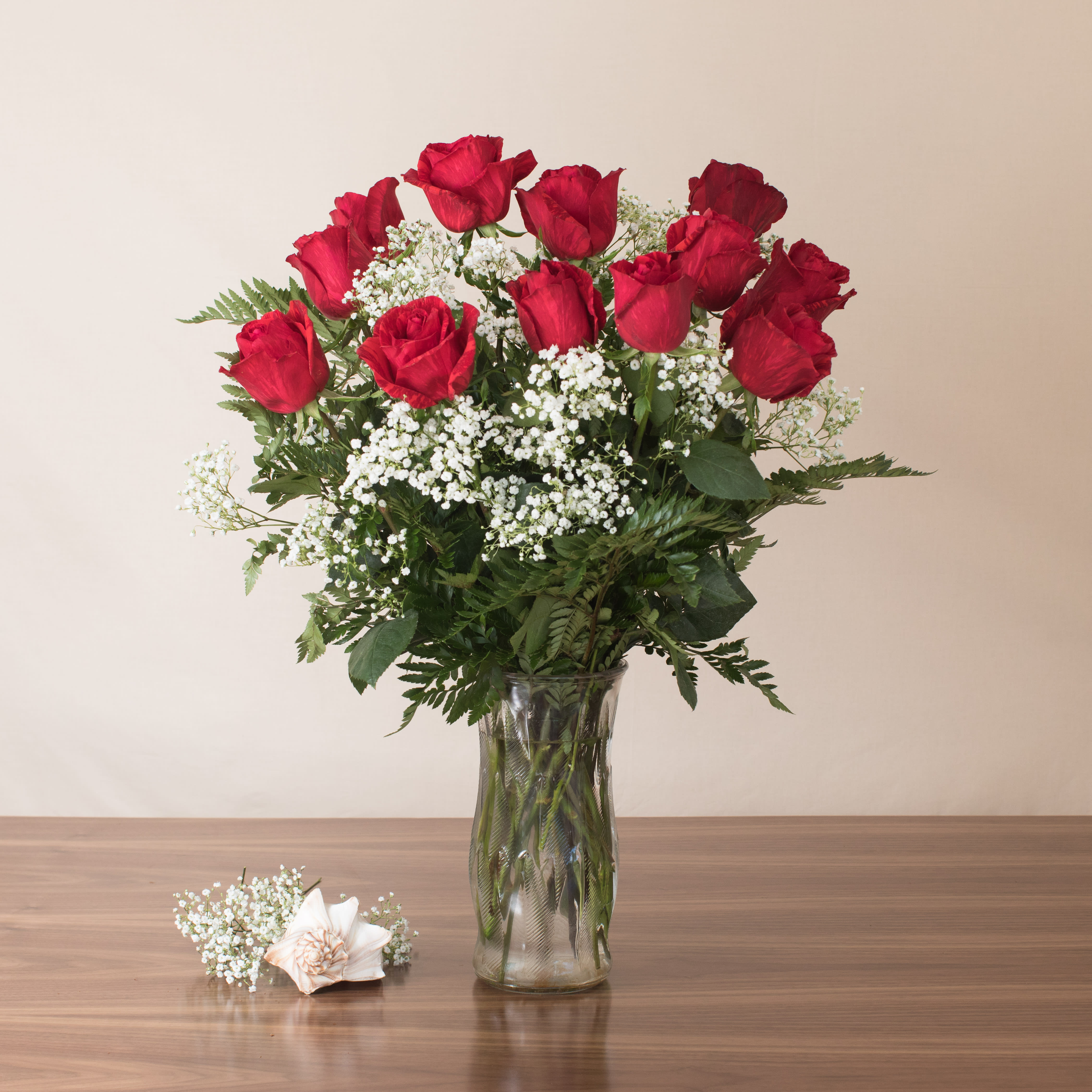 Red Intuition Roses (Only at WFI) in Honolulu, HI ...