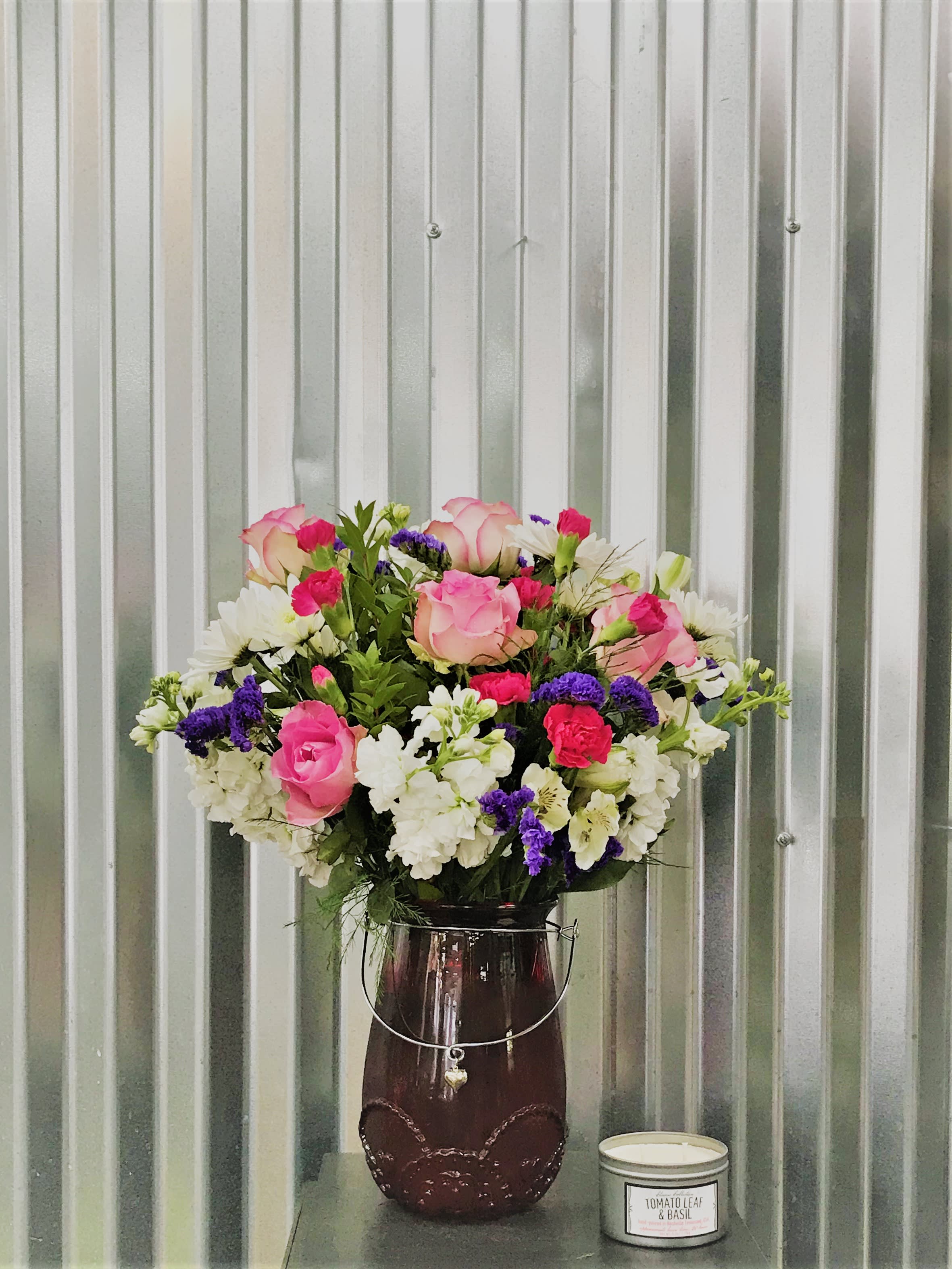 Delicate Heart Bouquet V181 in College Station, TX University Flowers