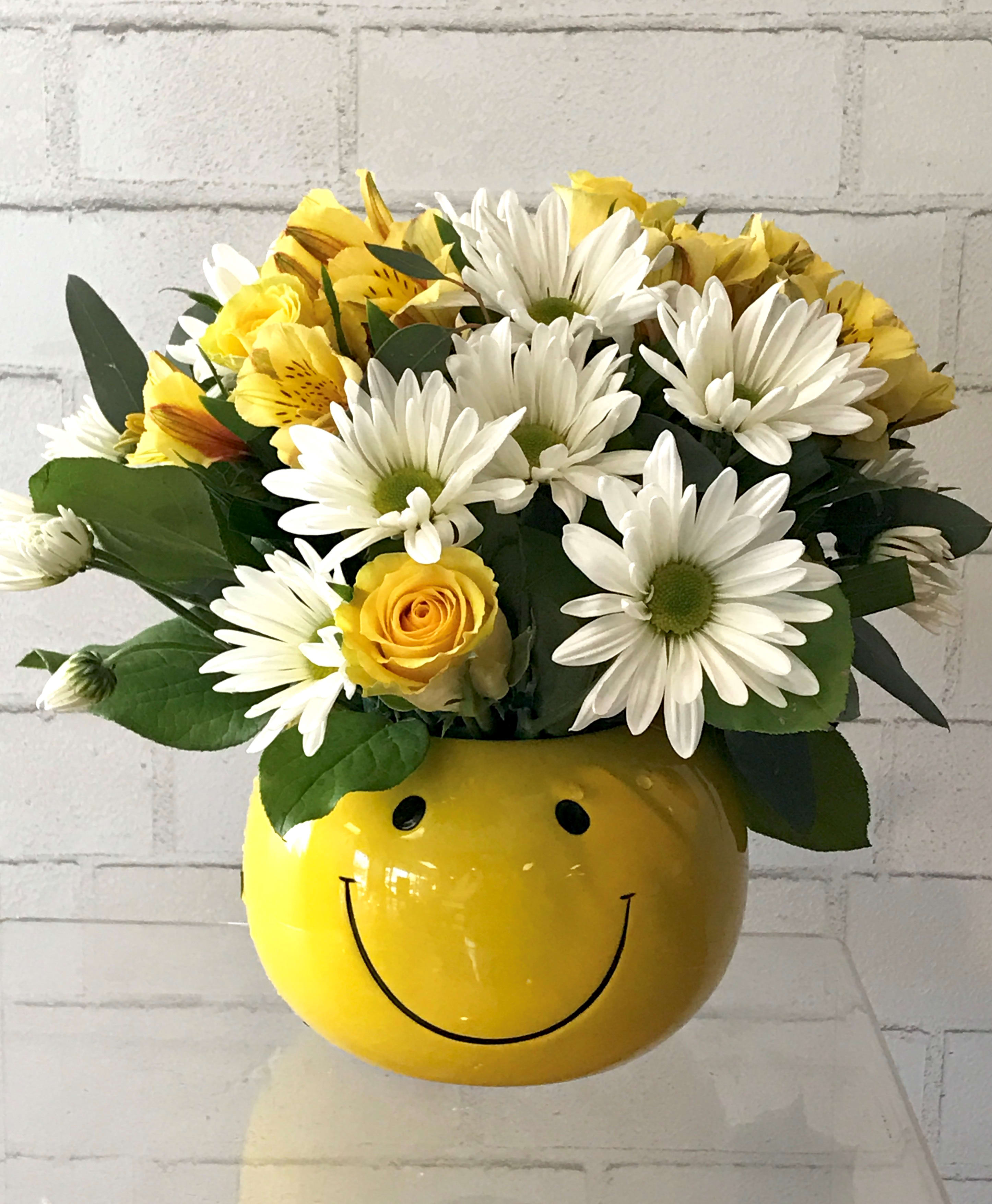 Be Happy Bouquet in Lincoln, NE House of Flowers
