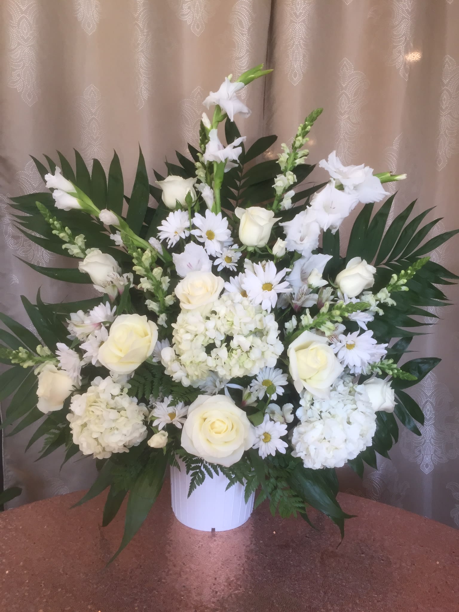 Sympathy basket in Mount Laurel, NJ | Flowers by Elizabeth