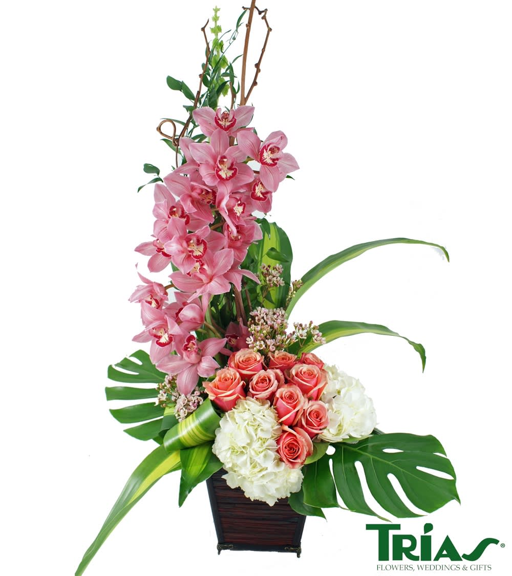 Roses, Orchids & Hydrangeas by TRIAS FLOWERS & EVENTS