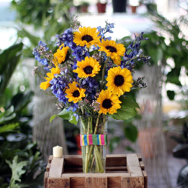 Sunflower And Dephinium Bouquet In Boulder Co Boulder Gardens Florist 4323