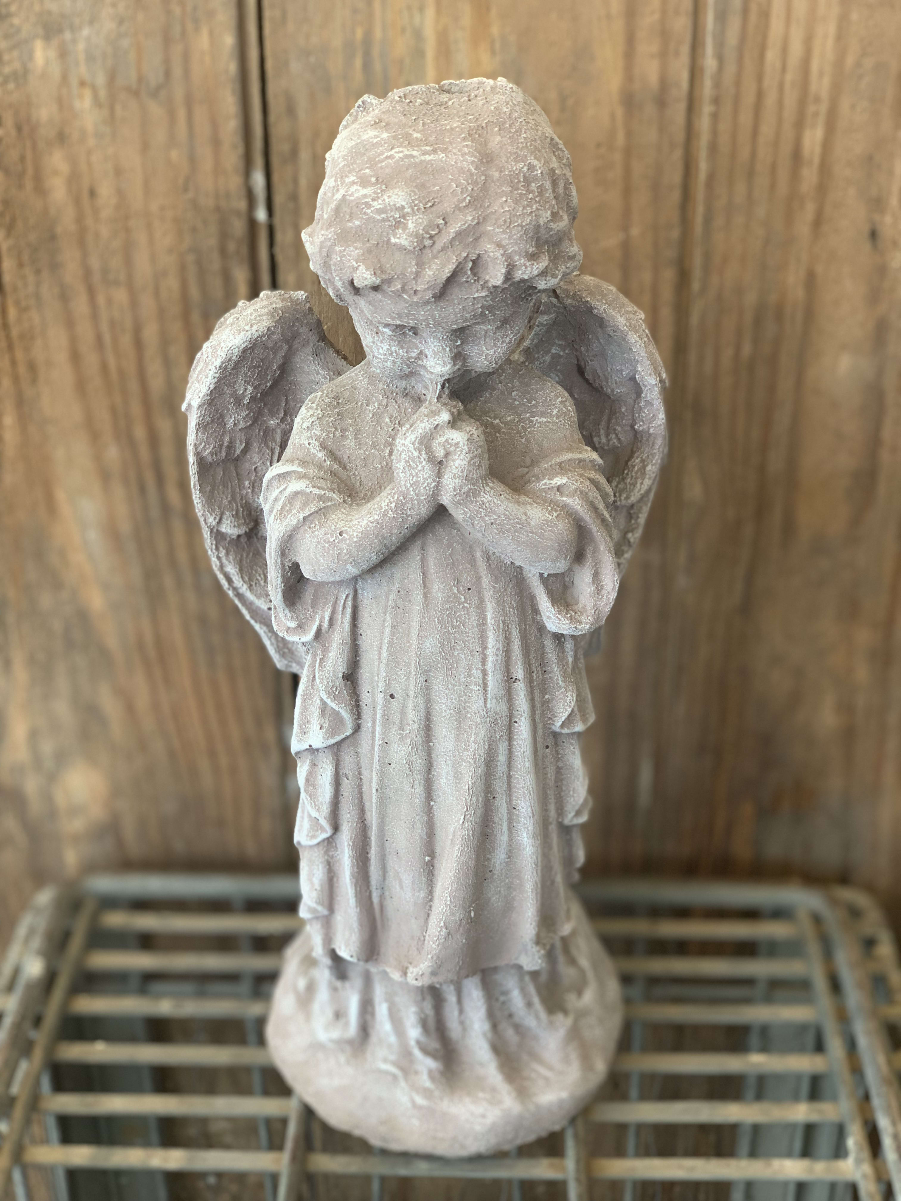 Praying Angel In Waupun Wi Rens Floral