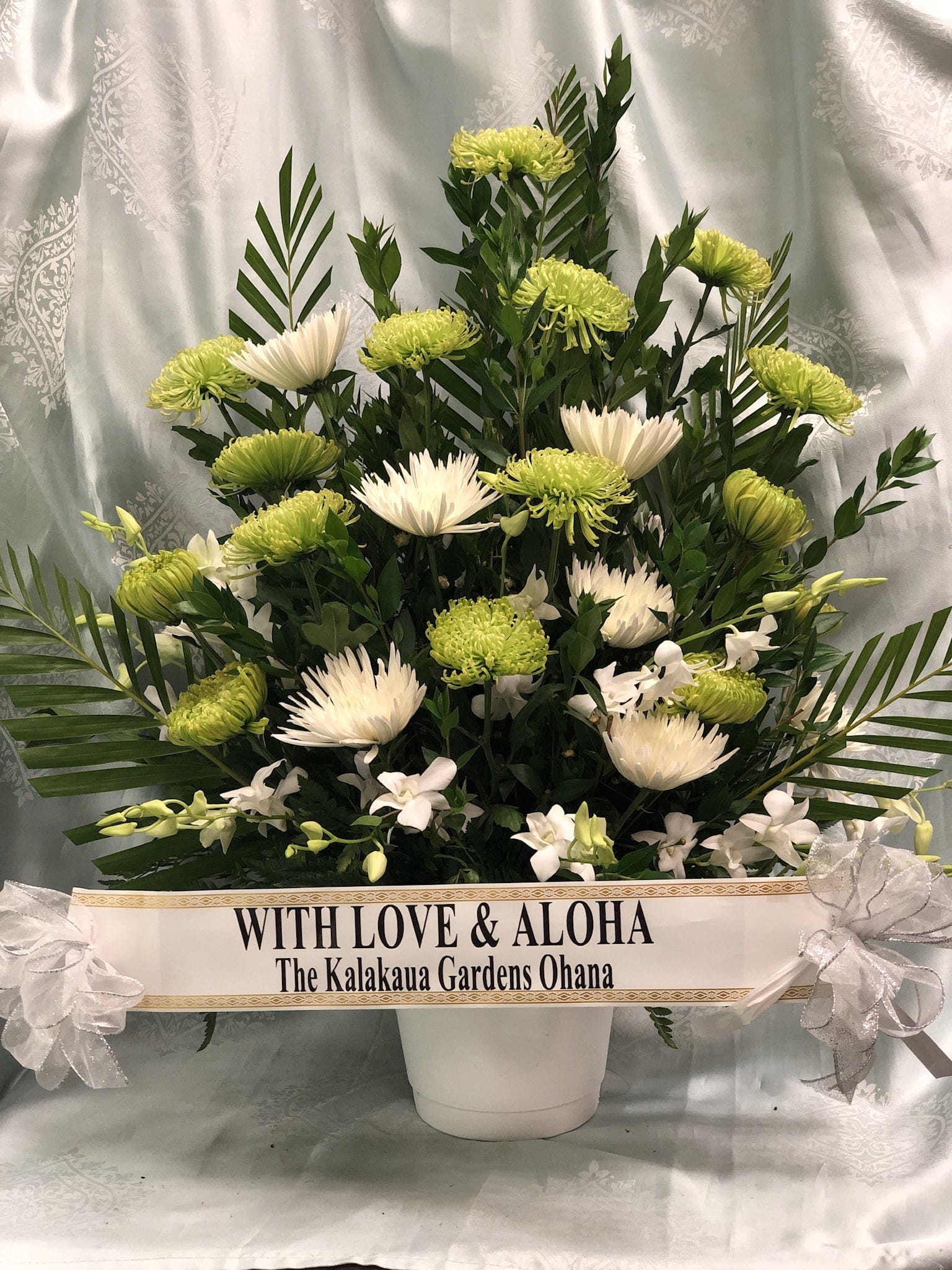 Sweet Mums Arrangement In Honolulu Hi Flower Fair