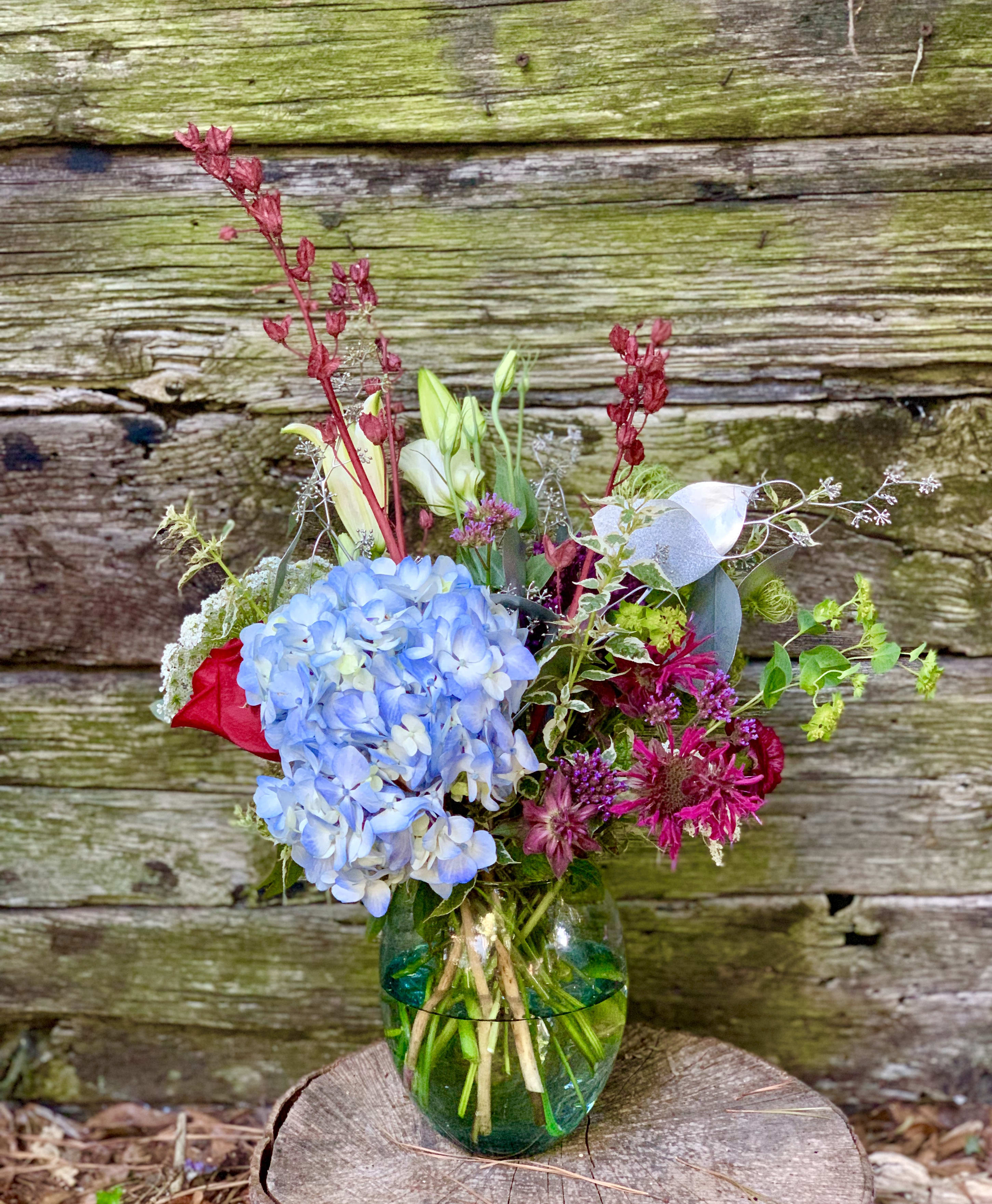 Festive Local Mix Of Red White And Blue Flowers For A Spectacular 4th Of July In Kitty Hawk Nc Bells And Whistles At The Flower Field