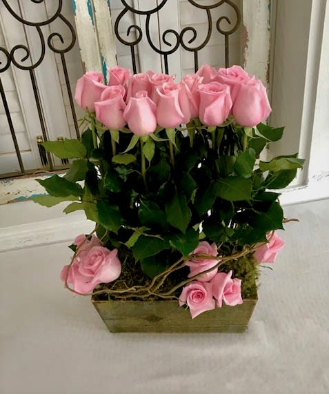 Perfectly Pink Roses In Las Vegas Nv A Garden Floral