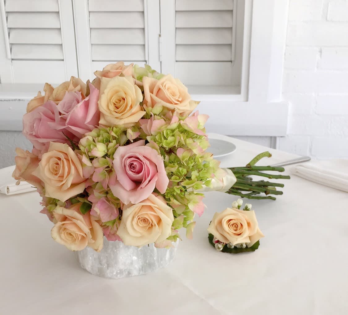 Sorbet Bridal Bouquet In Las Vegas Nv A Garden Floral