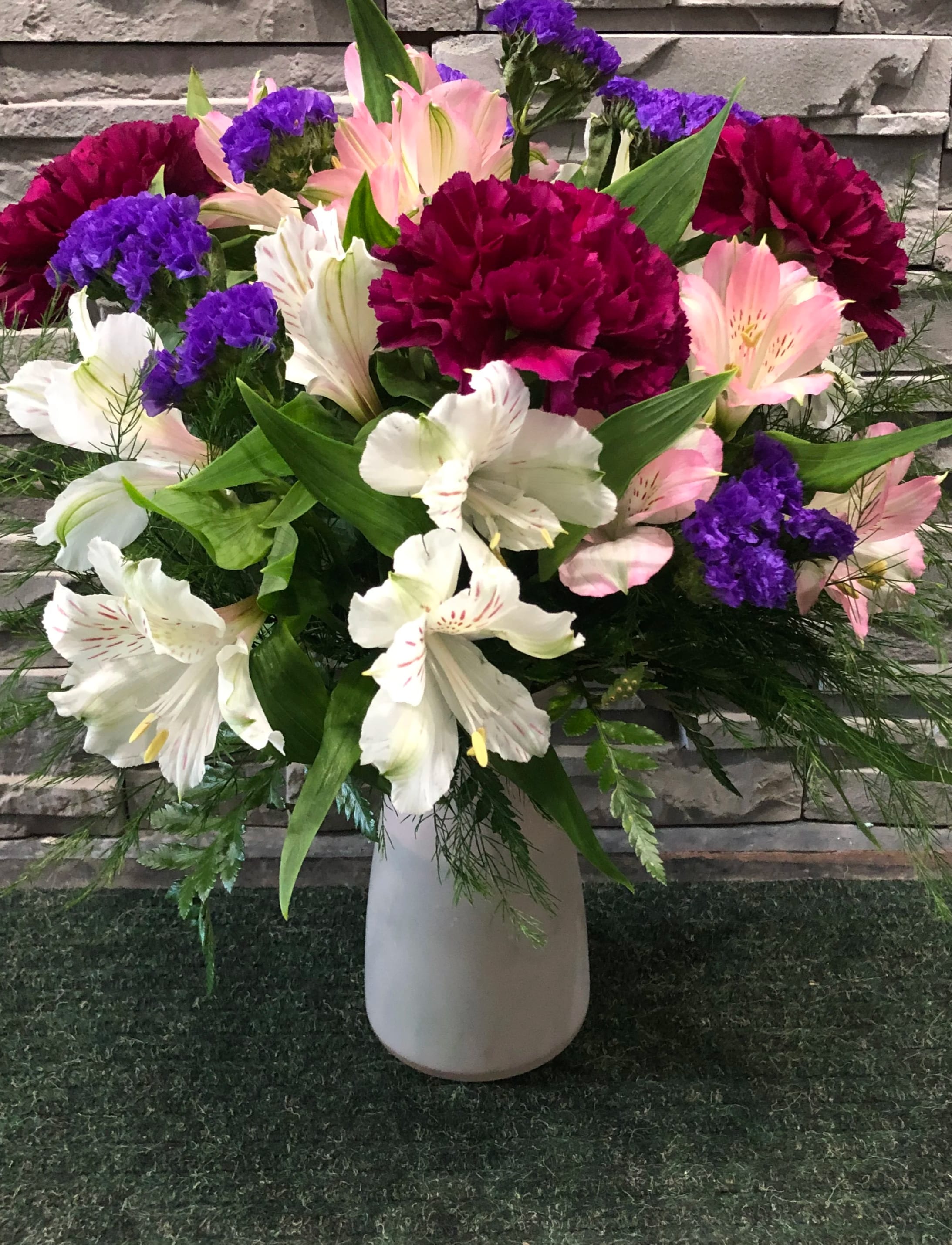 I Love You To The Moon In Saginaw Mi Gaertner S Flower Shops